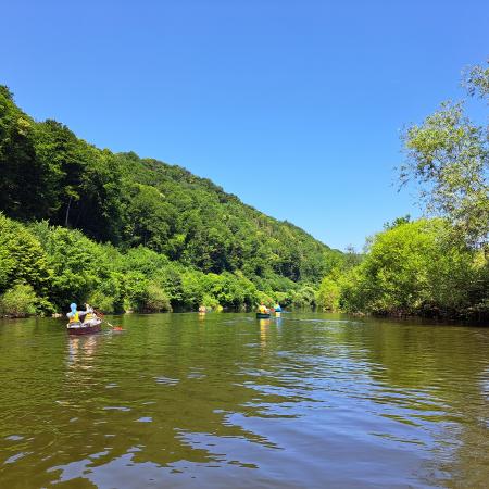 Auf der Lahn mit dem Kanu unterwegs