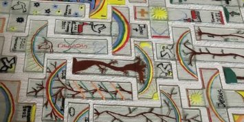 Glaskreuze, die im Werkkurs entstehen können