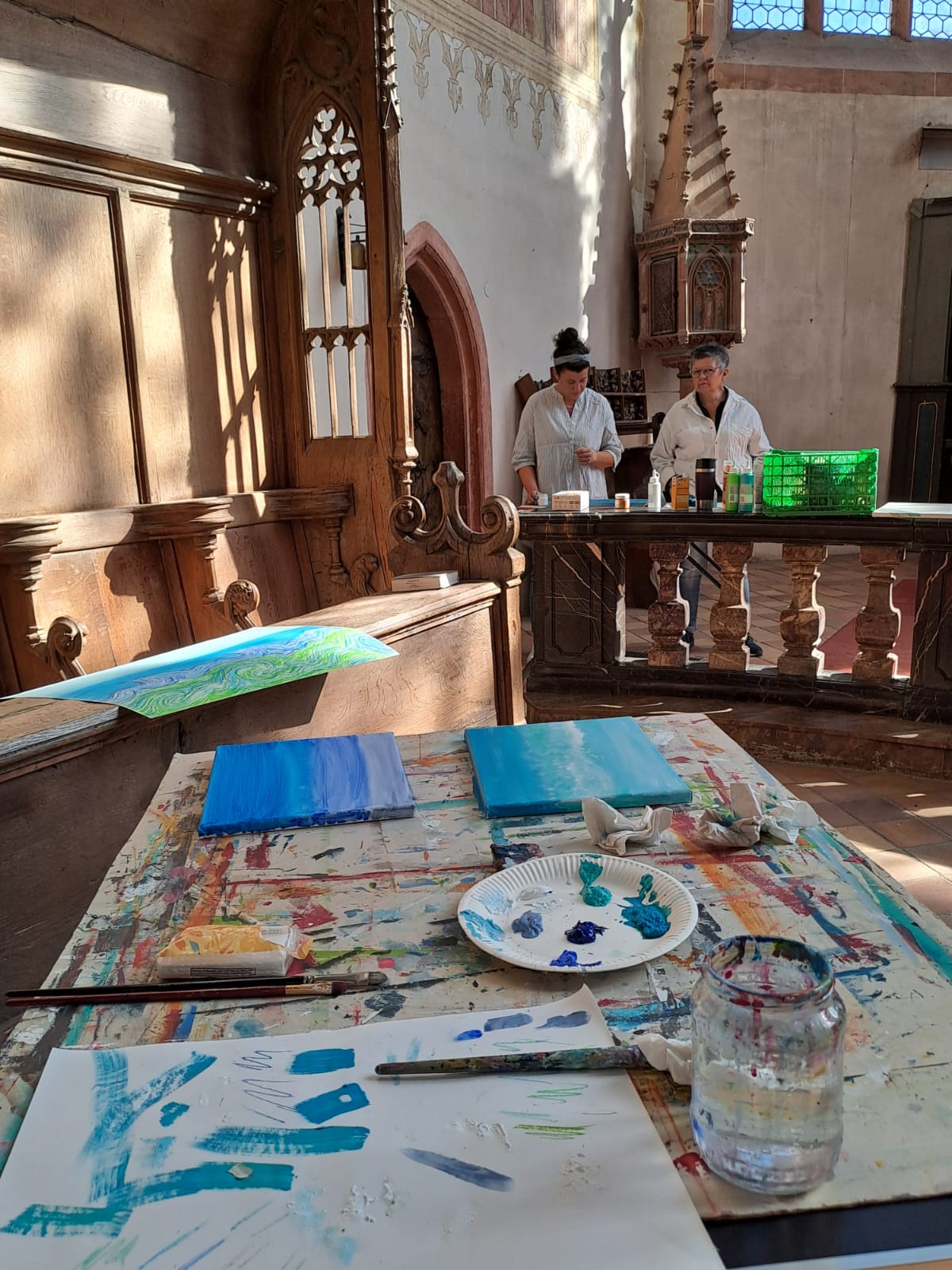 IMG-20260921-WA0001 (c) Joachim Fey Die Oberweseler Martinskirche wird zum Atelier.