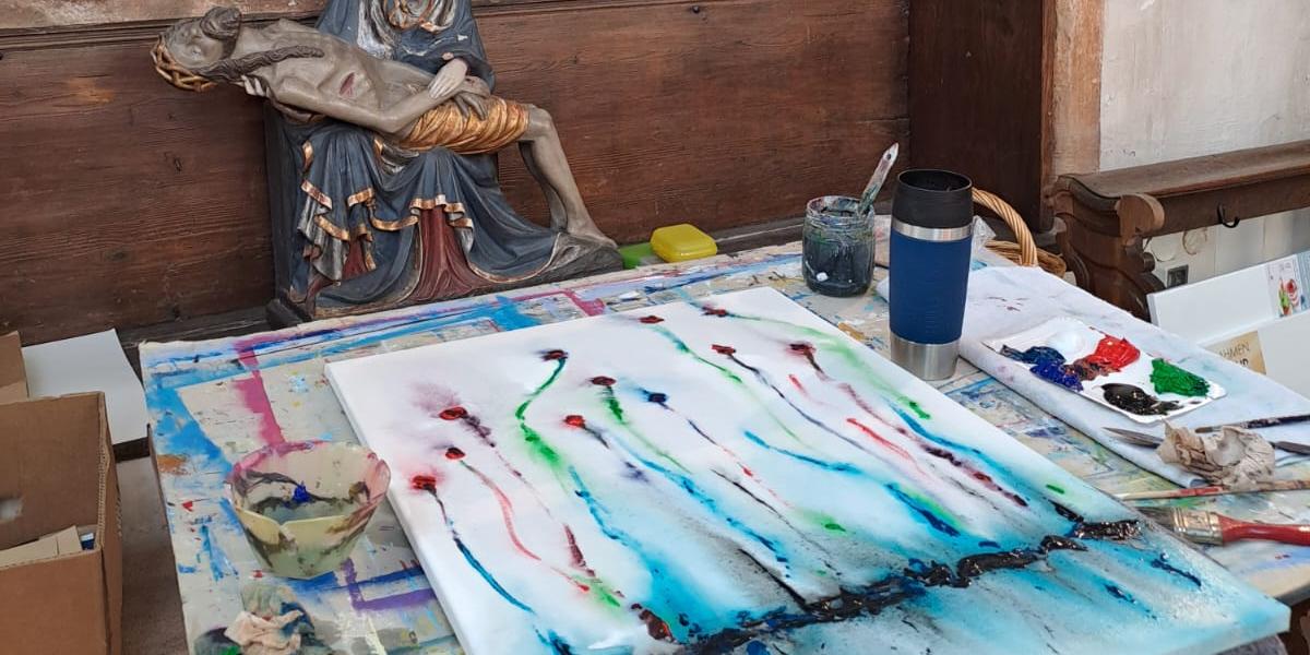 Kunst entsteht im Angesicht von Kunst. (c) Joachim Fey Kunst entsteht im Angesicht von Kunst.