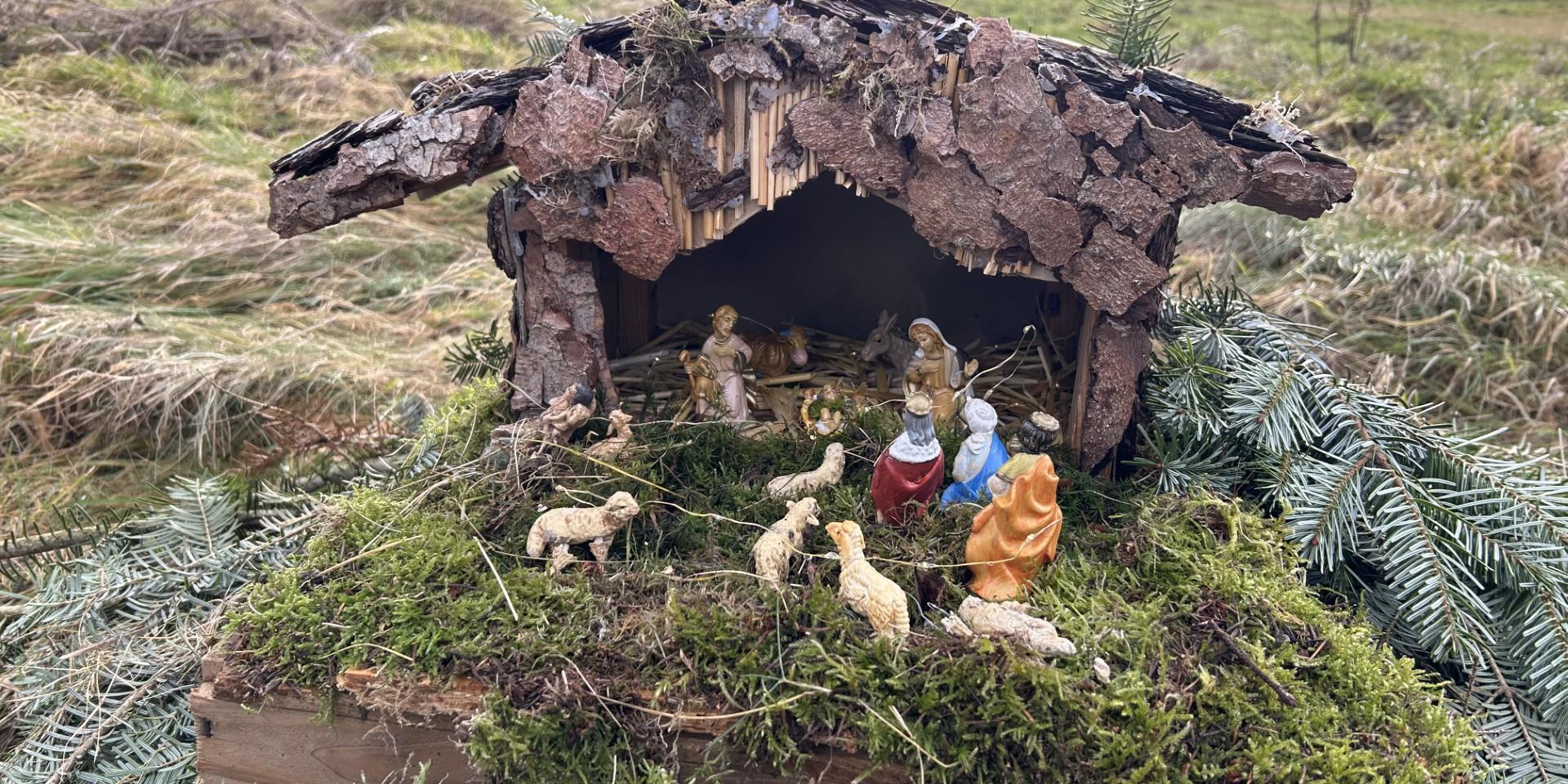 Eine von über 100 Krippen laden zum Verweilen und Staunen ein. (c) Tobias Petry Eine von über 100 Krippen laden zum Verweilen und Staunen ein.