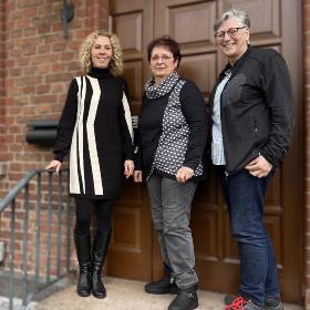 TrauerkreisHalsenbach_Diana Michel_PetraLiedtke_PetraKollmar_jf